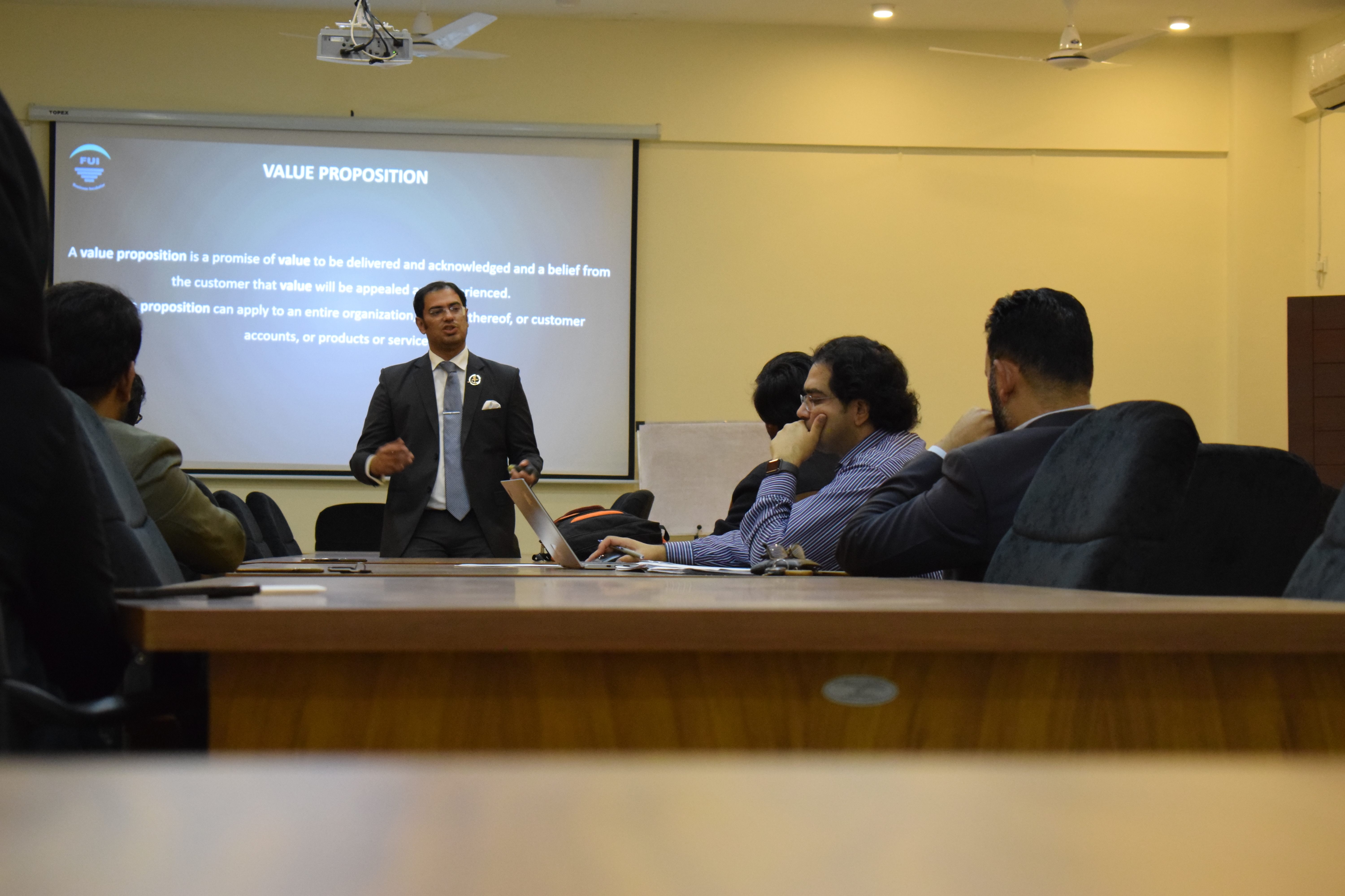 Training Session: Customer Discovery (Module - 05)